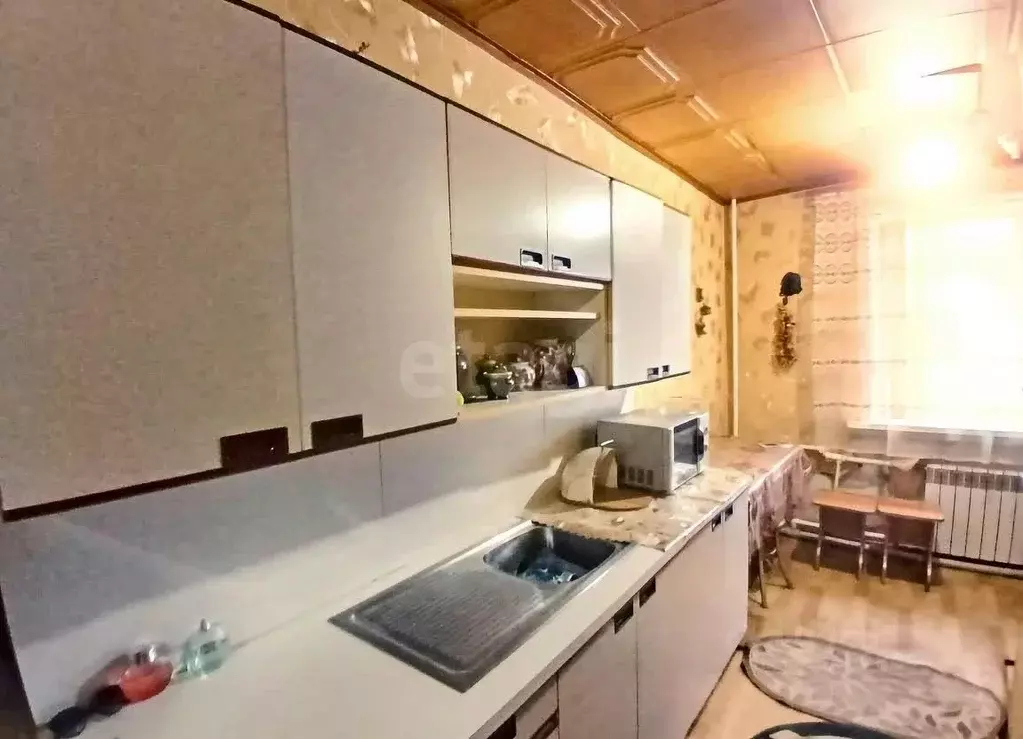 3-к кв. Белгородская область, Валуйки ул. Степана Разина, 11 (57.7 м) - Фото 0