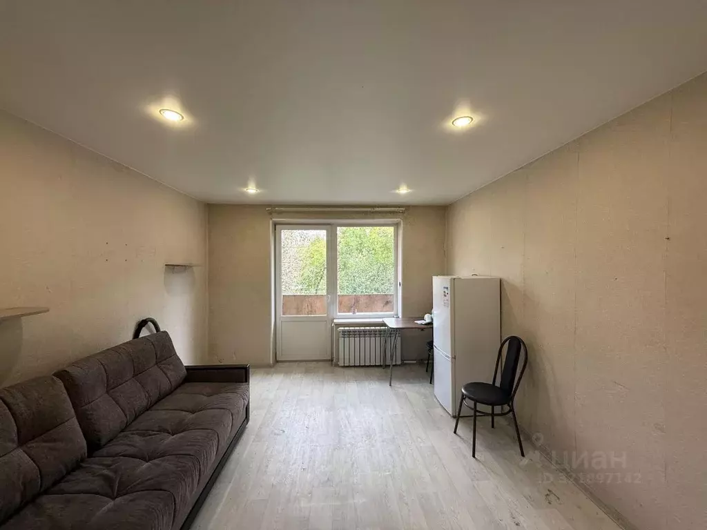 Комната Свердловская область, Екатеринбург ул. Стахановская, 10 (18.0 ... - Фото 1