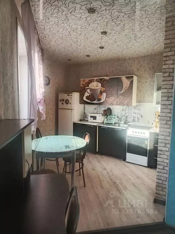 Студия Забайкальский край, Чита ул. Курнатовского, 70 (38.8 м) - Фото 1