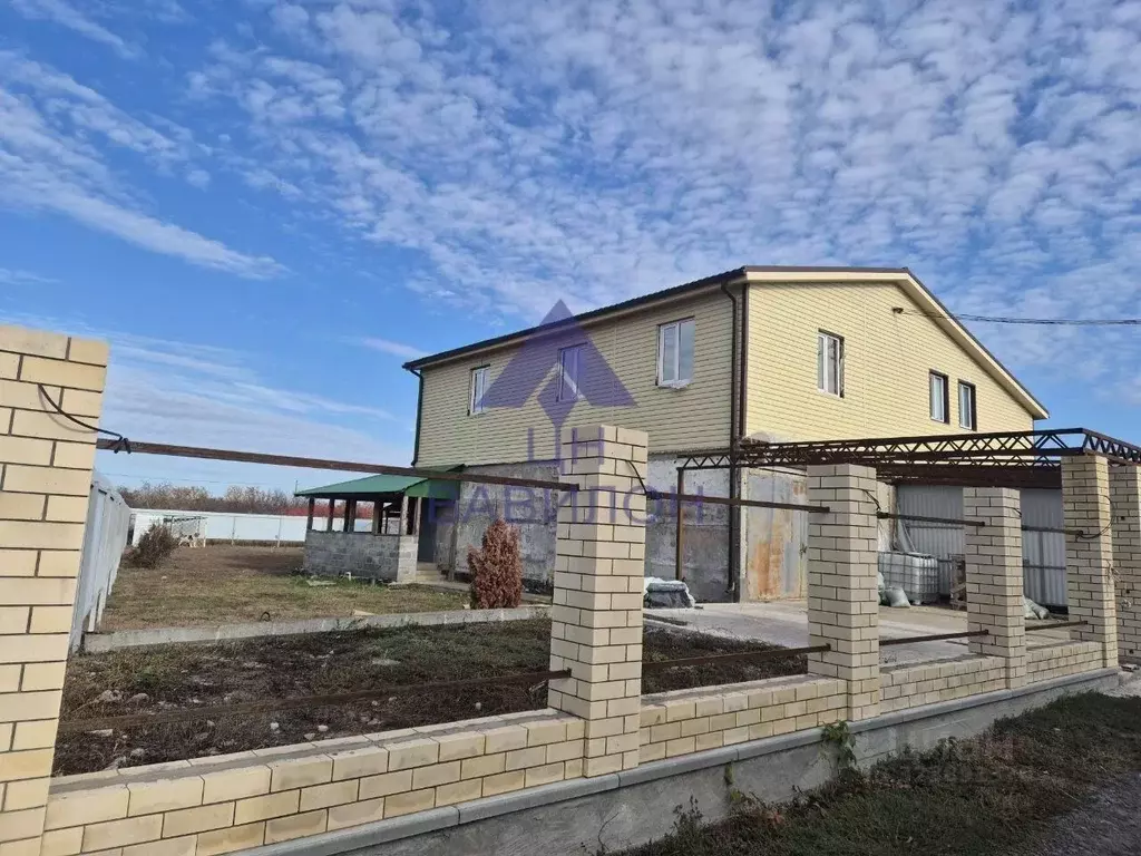 Дом в Ростовская область, Волгодонск Рассвет СНТ, 690 (150 м) - Фото 1