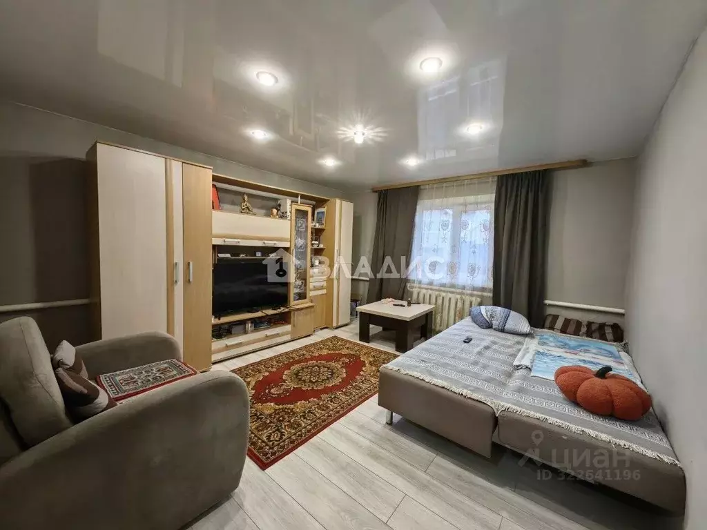 Дом в Бурятия, Улан-Удэ Шишковка мкр, проезд Весенний (63 м) - Фото 1