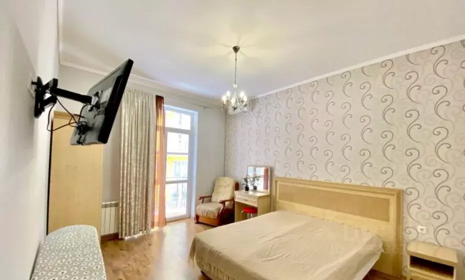 1-к кв. Краснодарский край, Сириус пгт ул. Староохотничья, 8 (45.0 м) - Фото 0