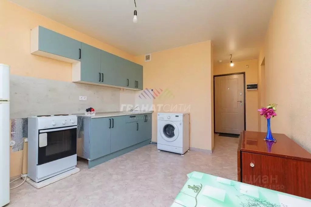 1-к кв. Омская область, Омск ул. 1-ой Красной Звезды, 65 (33.0 м) - Фото 2