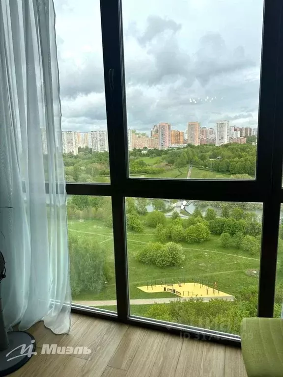 4-к кв. Москва ул. Мичуринский проспект Олимпийская деревня, 1к2 ... - Фото 0