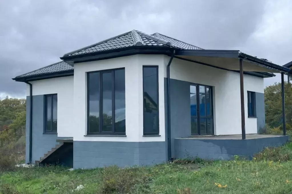 Дом в Краснодарский край, Новороссийск городской округ, Натухаевская ... - Фото 1