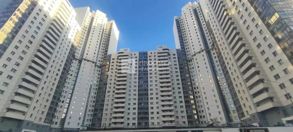 Продается 5-комнатная квартира - Фото 1