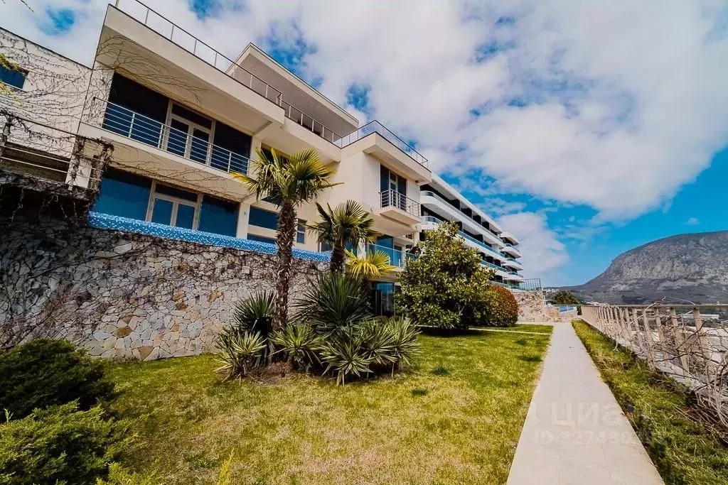 Дом в Крым, Ялта муниципальный округ, Гурзуф пгт ул. Ялтинская (800 м) - Фото 1