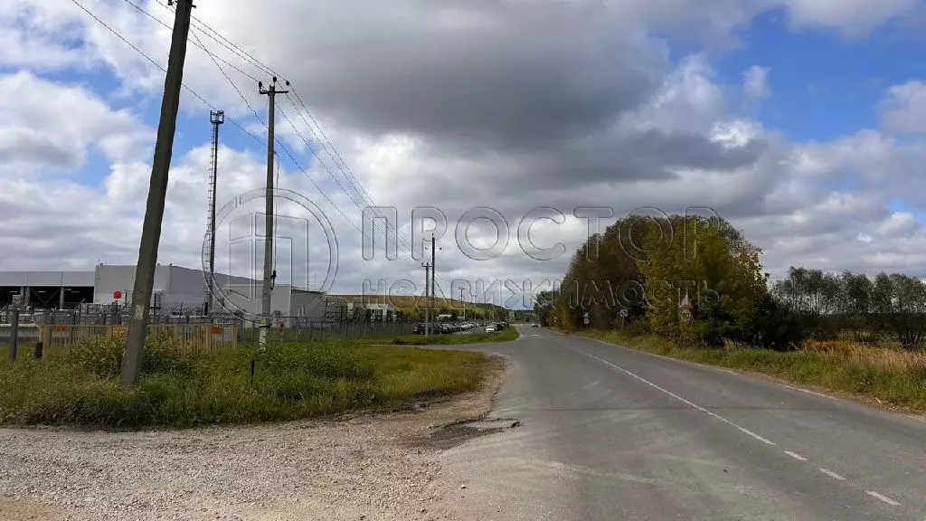 Продается участок в пос. Большевик - Фото 1