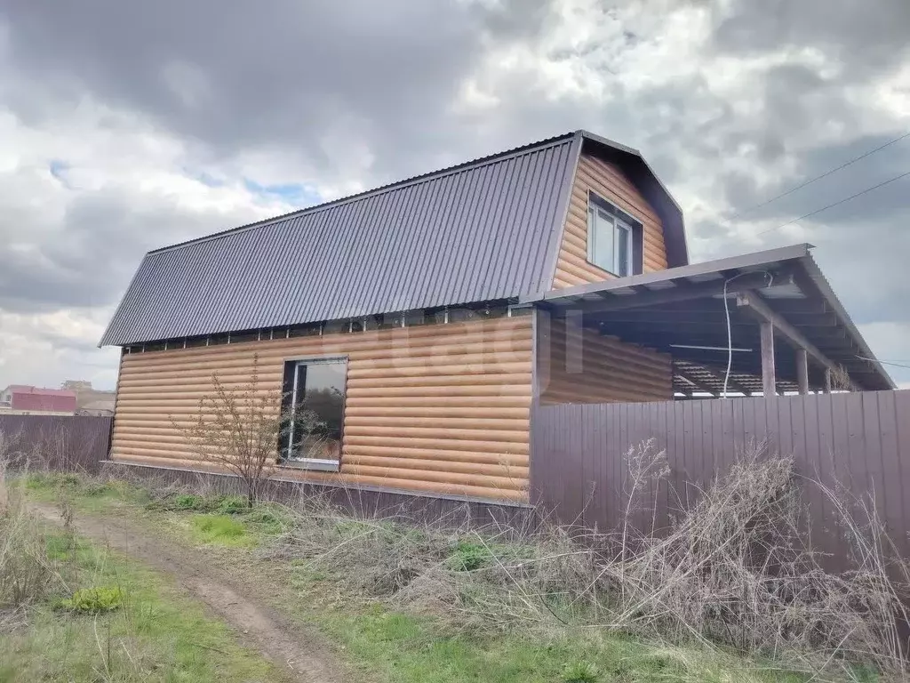 Дом в Воронежская область, Поворинский район, с. Рождественское ... - Фото 1