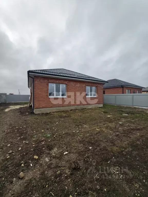 Дом в Краснодарский край, Кореновск ул. Чернышевского (108 м) - Фото 1