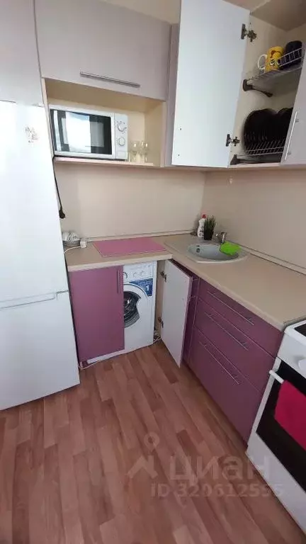 1-к кв. Курганская область, Курган Заозерный жилрайон, 4-й мкр, 10 ... - Фото 2