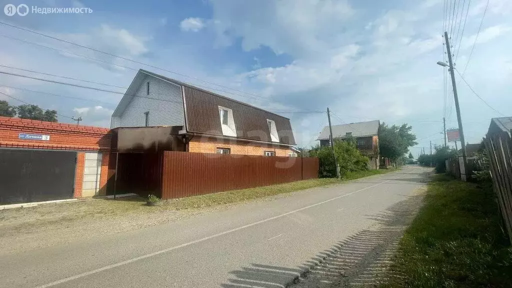 Дом в Яр, Дачная улица (290.4 м) - Фото 0