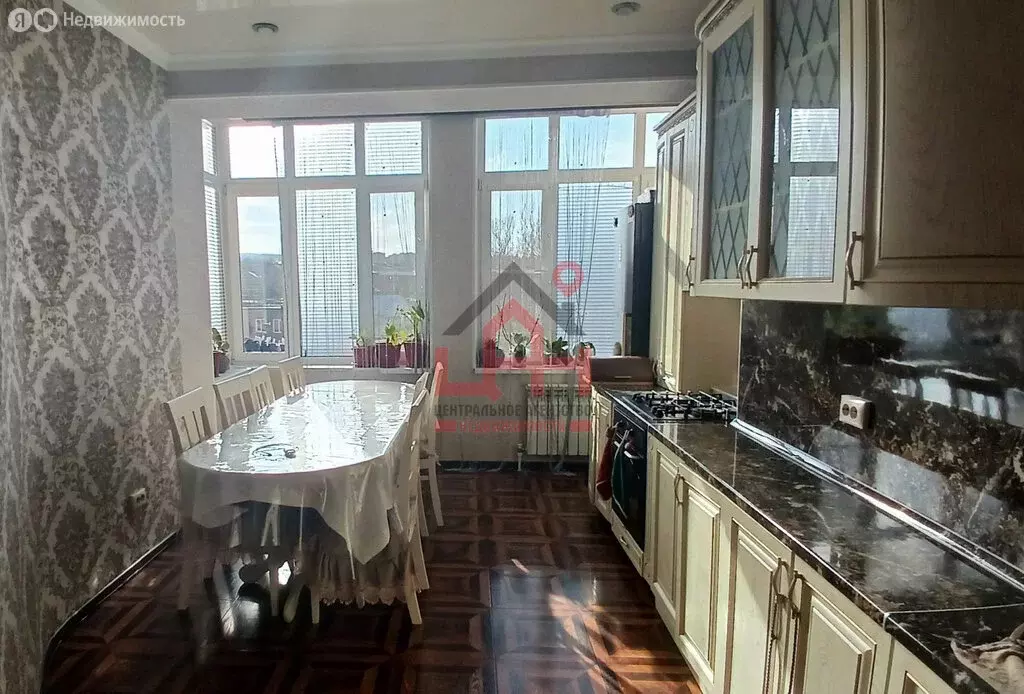 2-комнатная квартира: Ессентукская, улица Павлова, 14А/4 (73.1 м) - Фото 1