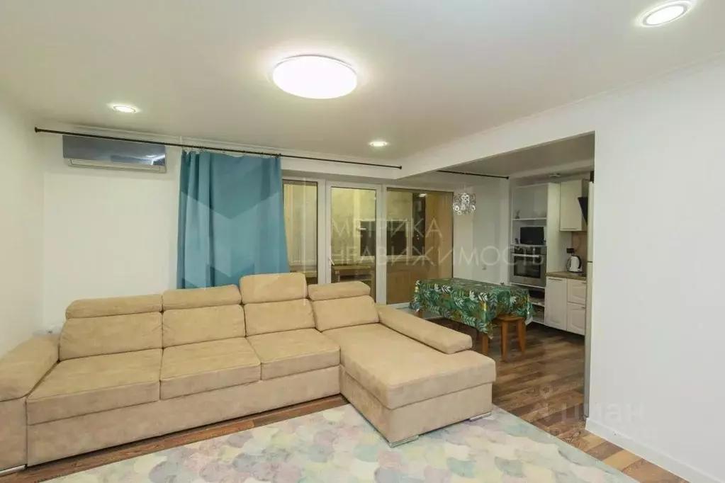 3-к кв. Тюменская область, Тюмень ул. Николая Чаплина, 119 (72.0 м) - Фото 1