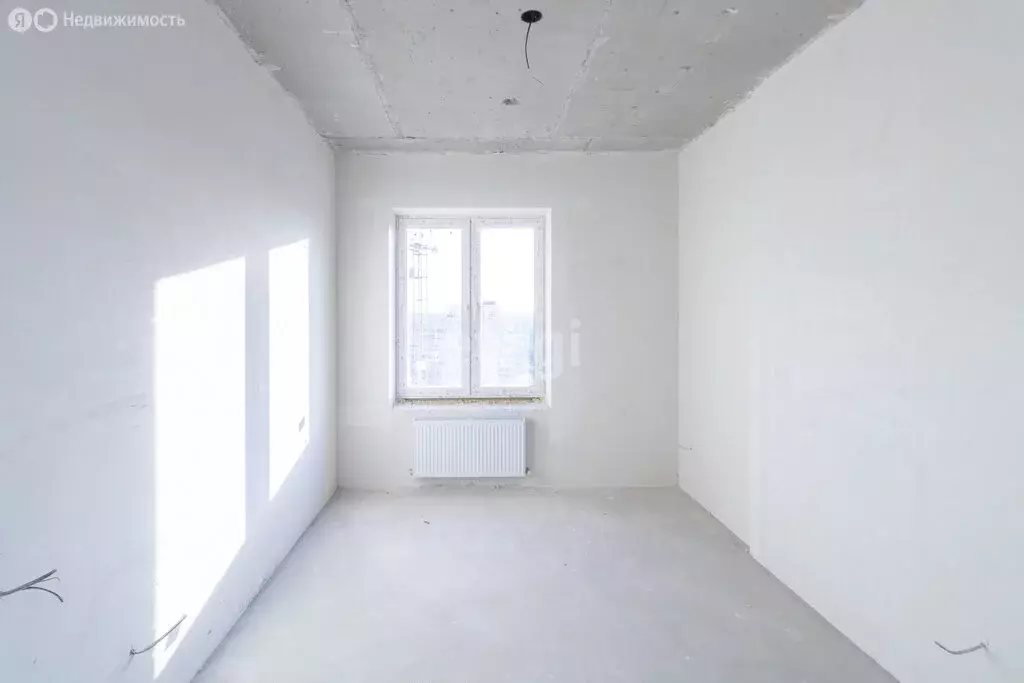 2-комнатная квартира: Тюмень, улица Ю.-Р.Г. Эрвье, 34к1 (66 м) - Фото 2