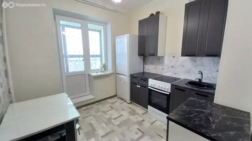 3-комнатная квартира: Заводоуковск, улица Пушкина, 41 (66 м) - Фото 2