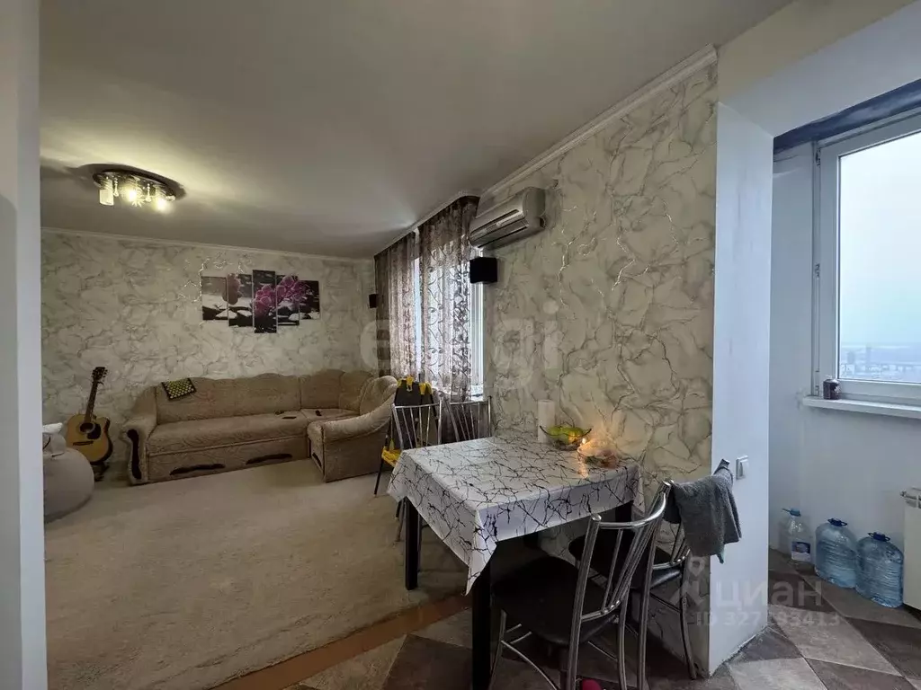 3-к кв. Крым, Симферополь городской округ, Комсомольское пгт пер. ... - Фото 2