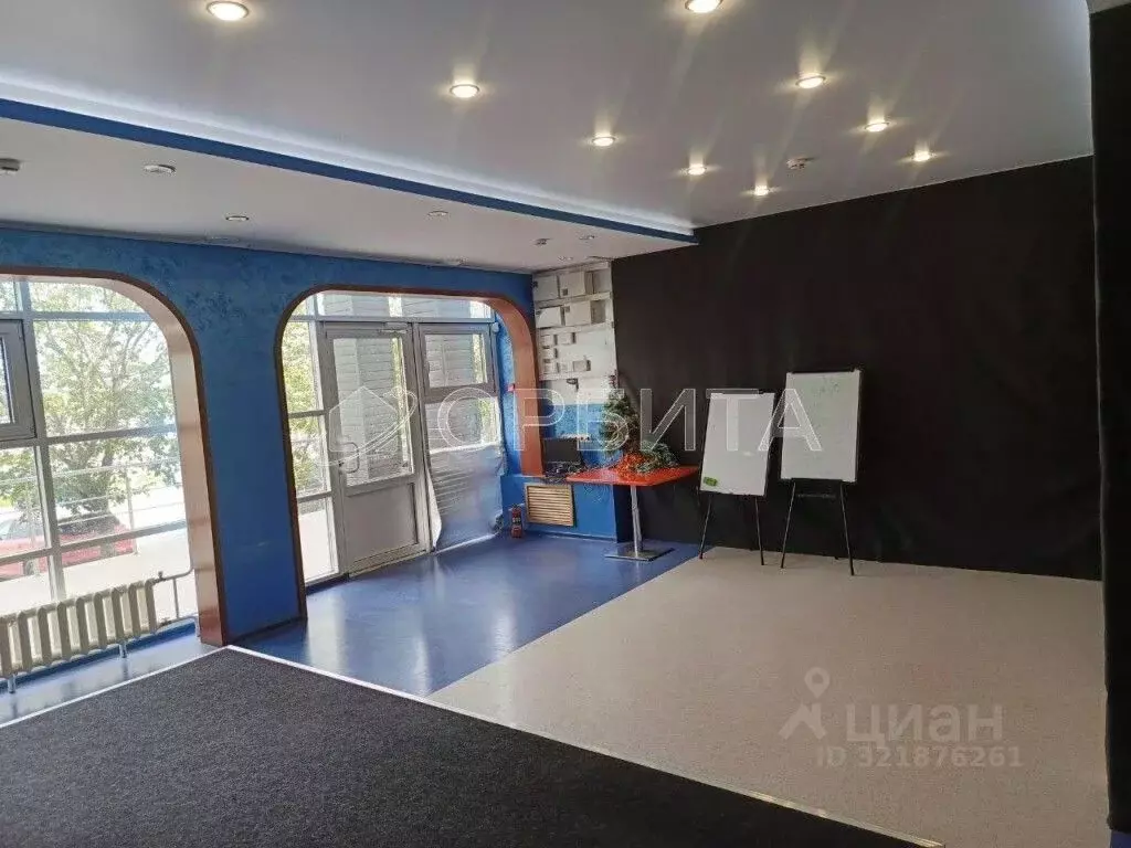 Торговая площадь в Тюменская область, Тюмень Широтная ул., 167к5 (435 ... - Фото 1