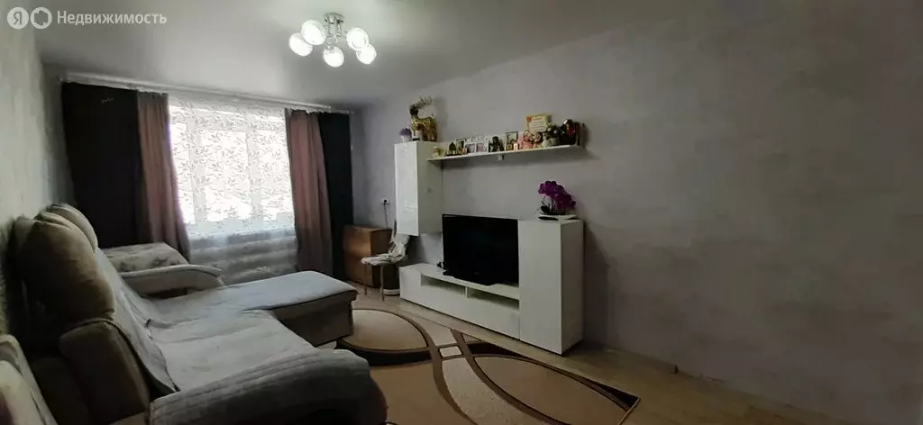 3-комнатная квартира: село Просвет, Заводская улица, 7 (56.3 м) - Фото 2