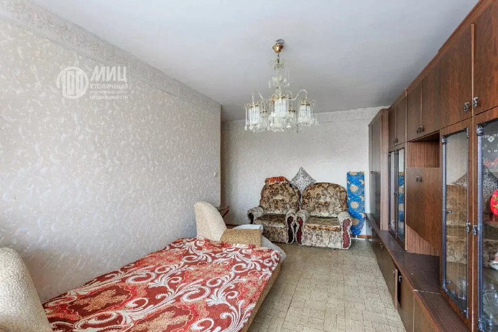 Продается комната в 3-комнатной квартире - Фото 1