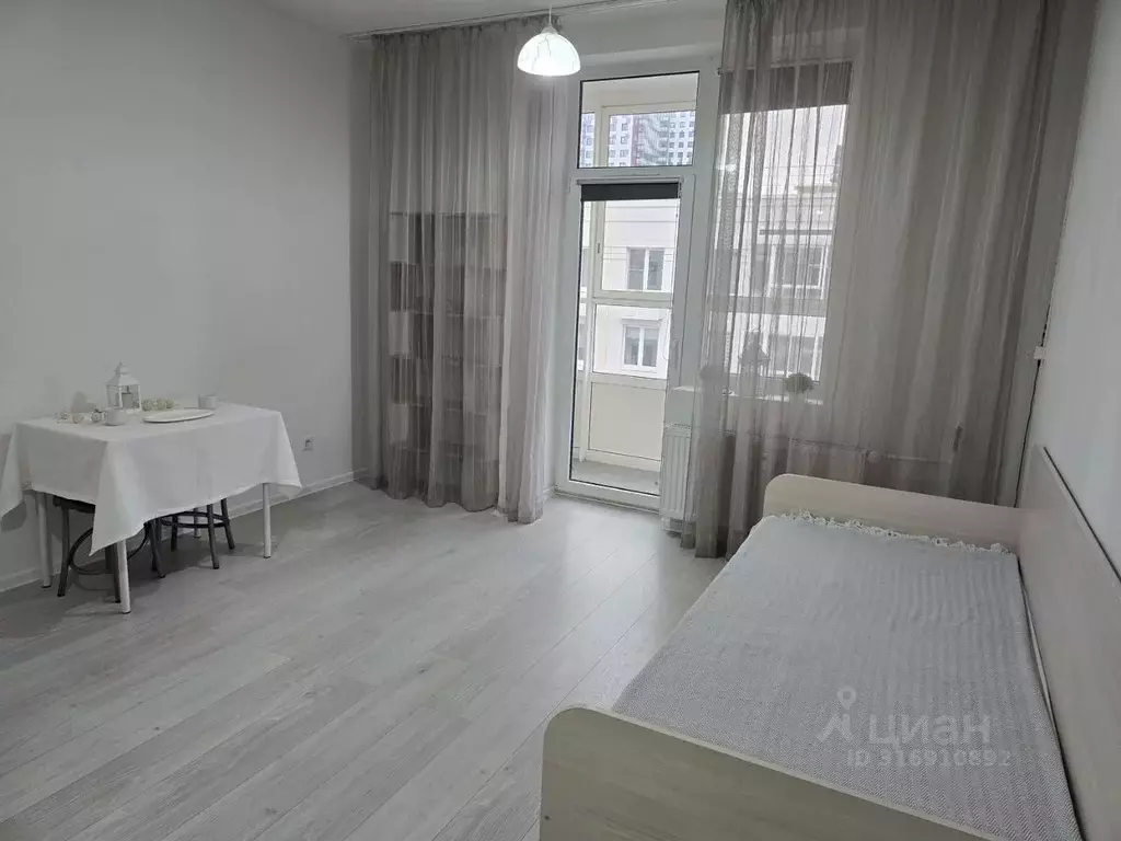 Студия Санкт-Петербург наб. Реки Каменки, 7к2 (23.3 м) - Фото 1