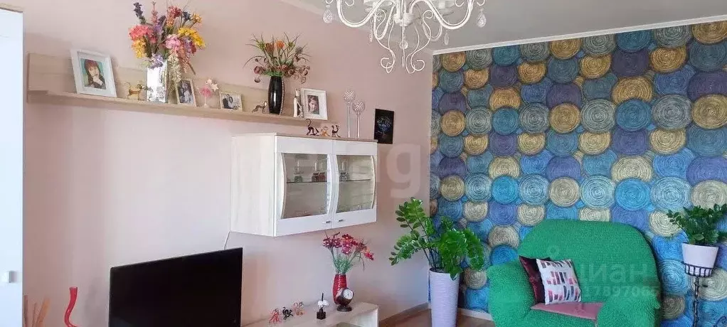 3-к кв. Оренбургская область, Оренбург Дальний пер., 31 (72.0 м) - Фото 0