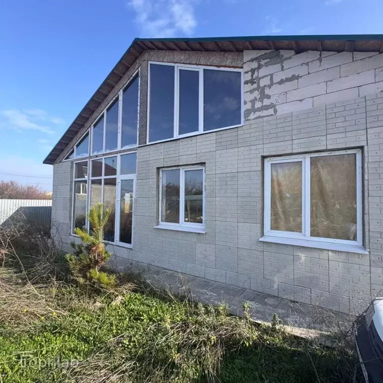 Дом в Крым, Симферопольский район, с. Урожайное  (132 м) - Фото 1