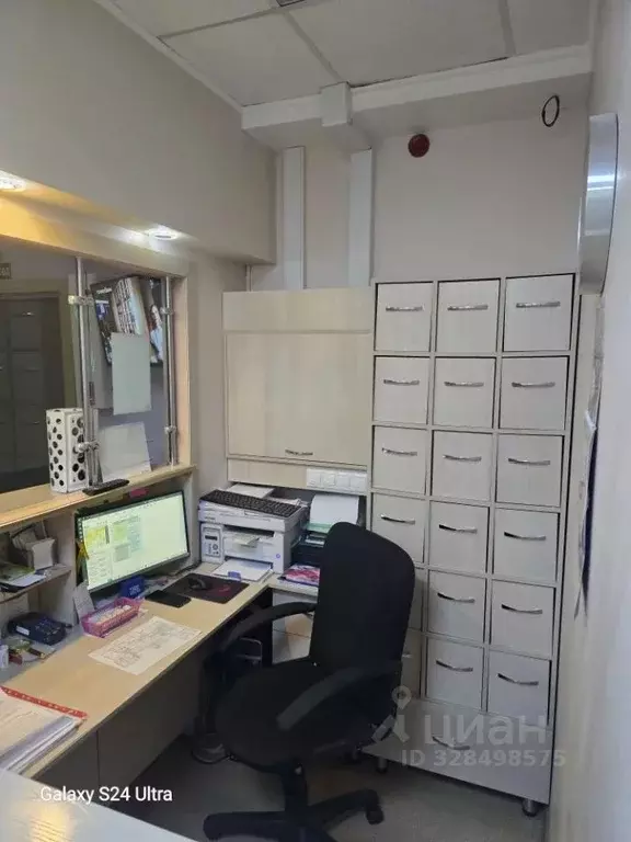 Помещение свободного назначения в Саха (Якутия), Нерюнгри ул. ... - Фото 2