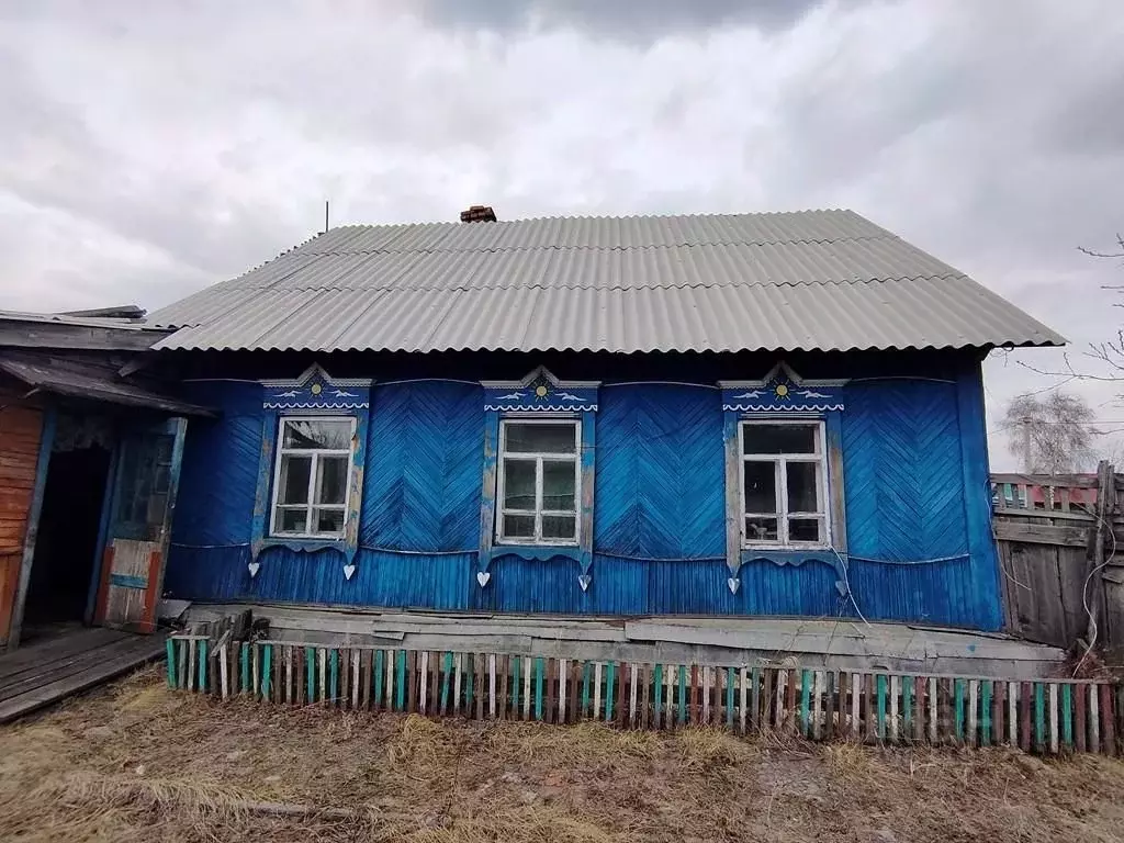 Дом в Иркутская область, Свирск Октябрьская ул. (40 м) - Фото 0