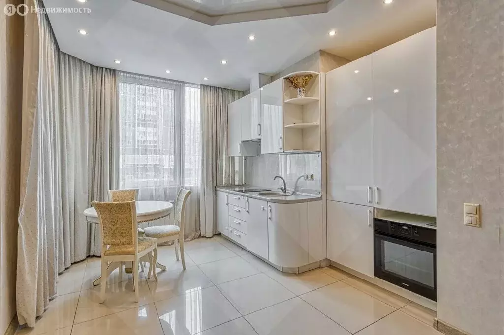 1-комнатная квартира: Москва, Мосфильмовская улица, 88к2с7 (50 м) - Фото 2