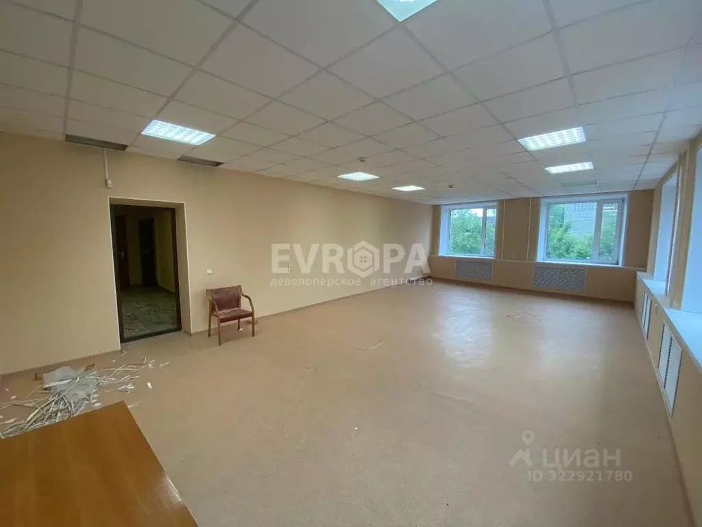 Офис в Ульяновская область, Ульяновск Локомотивная ул., 106А (100 м) - Фото 1