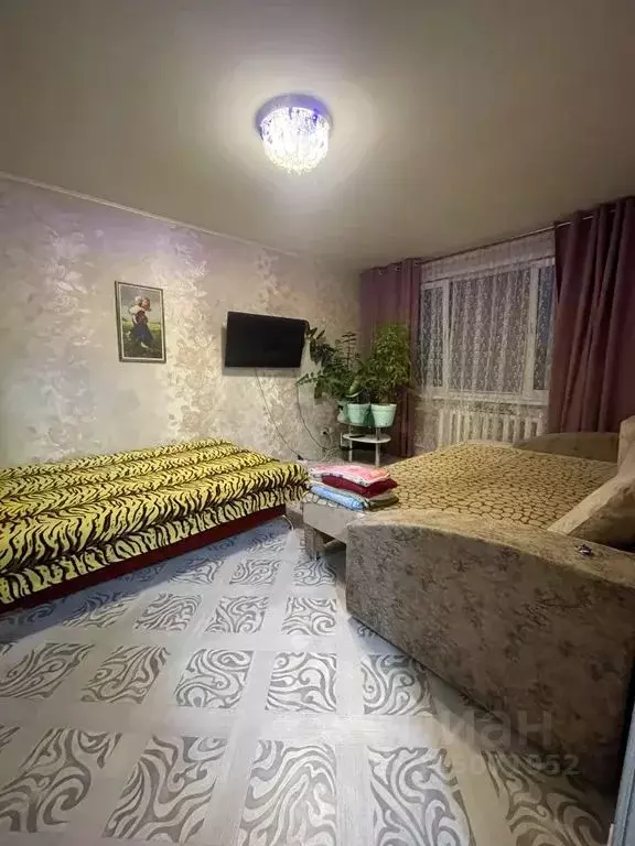 1-к кв. Воронежская область, Богучар 4 (42.0 м) - Фото 1