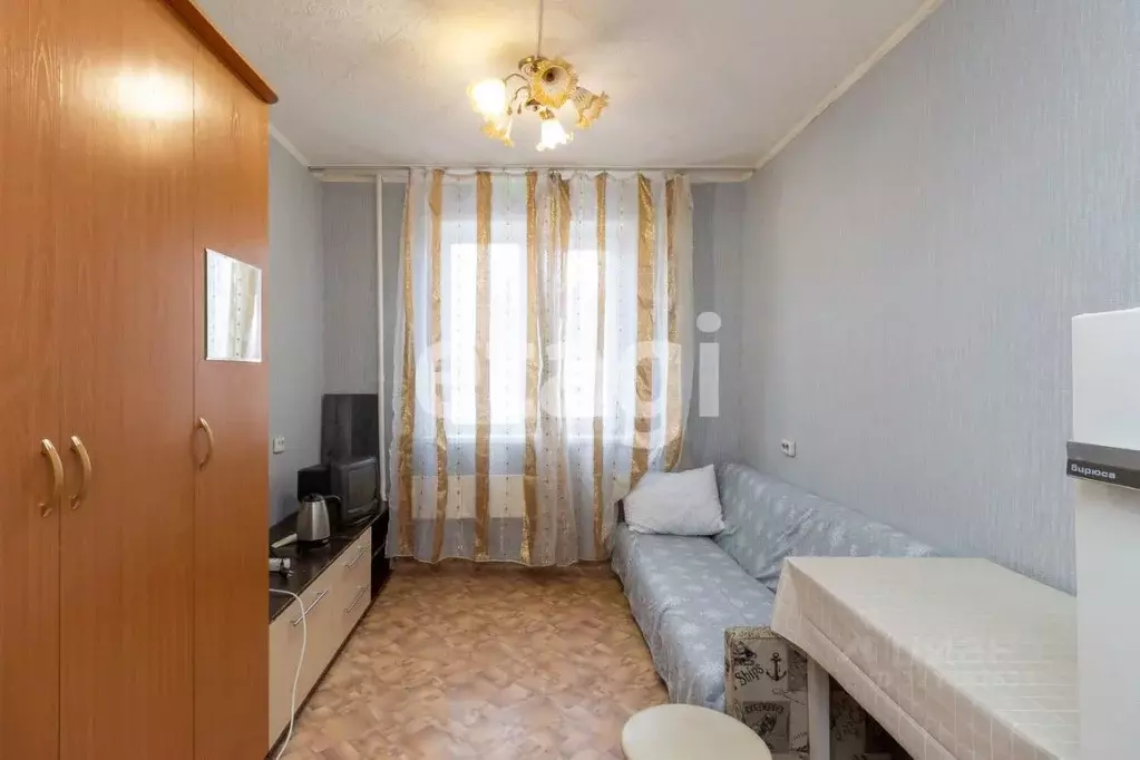 Комната Красноярский край, Красноярск ул. Светлова, 8 (12.0 м) - Фото 1