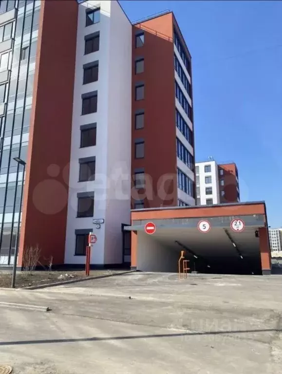 Гараж в Санкт-Петербург ул. Бориса Шмелева, 7 (13 м) - Фото 1
