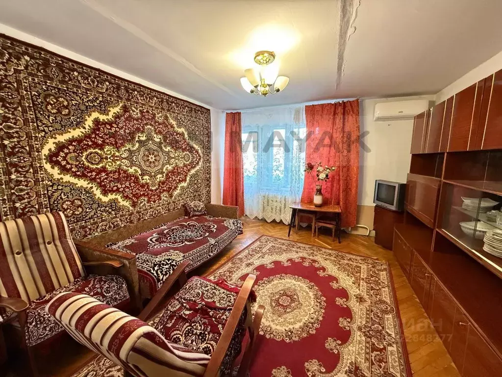 2-к кв. Адыгея, Майкоп Адыгейская ул., 16 (58.1 м) - Фото 1