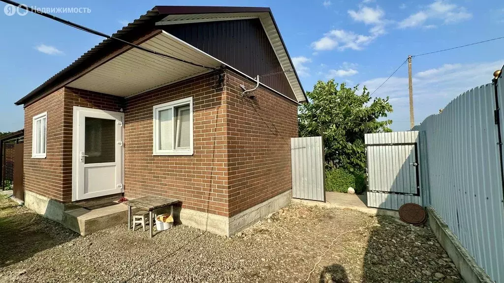 Дом в Курганинский район, станица Михайловская (25 м) - Фото 0