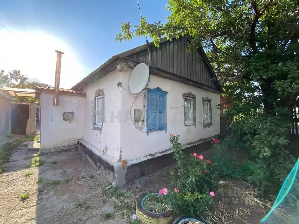 Дом в Ростовская область, Белокалитвинский район, пос. Горняцкий ... - Фото 1
