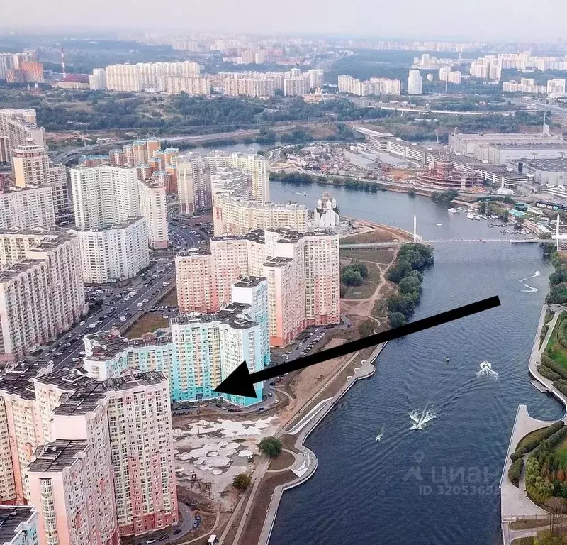 Помещение свободного назначения в Московская область, Красногорск бул. ... - Фото 1