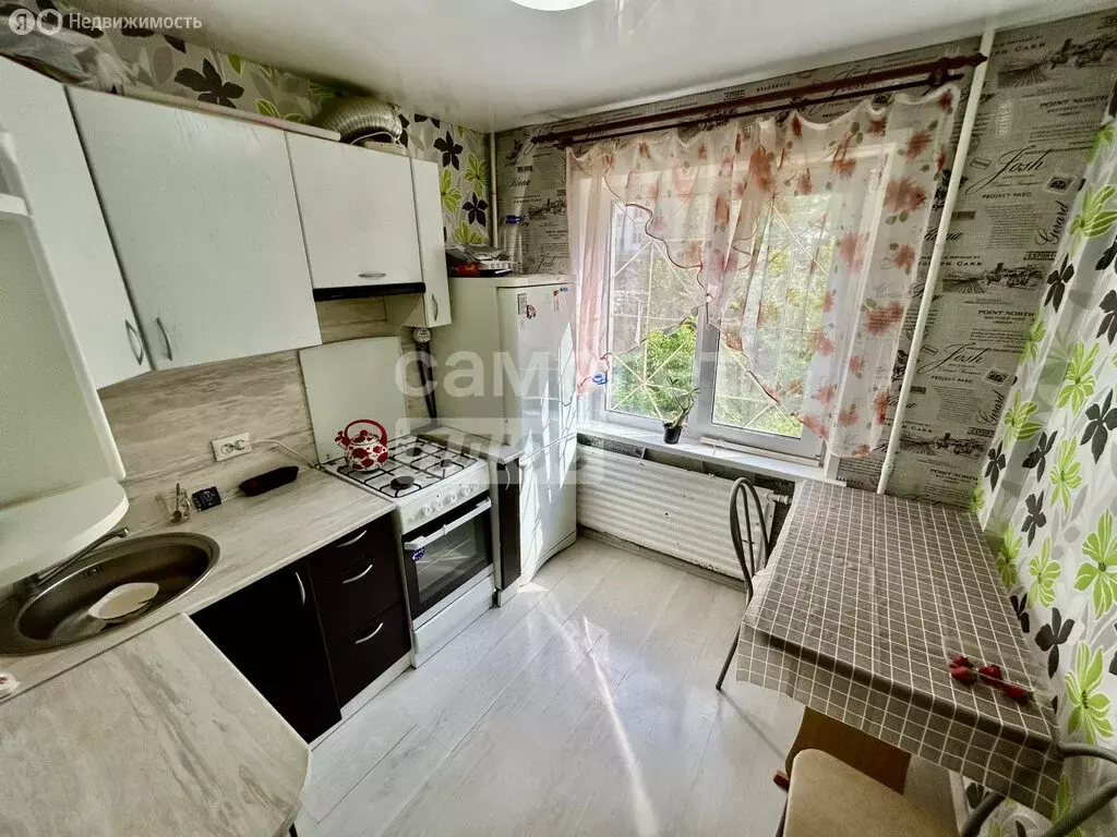 1-комнатная квартира: Ижевск, Буммашевская улица, 34А (35 м) - Фото 1