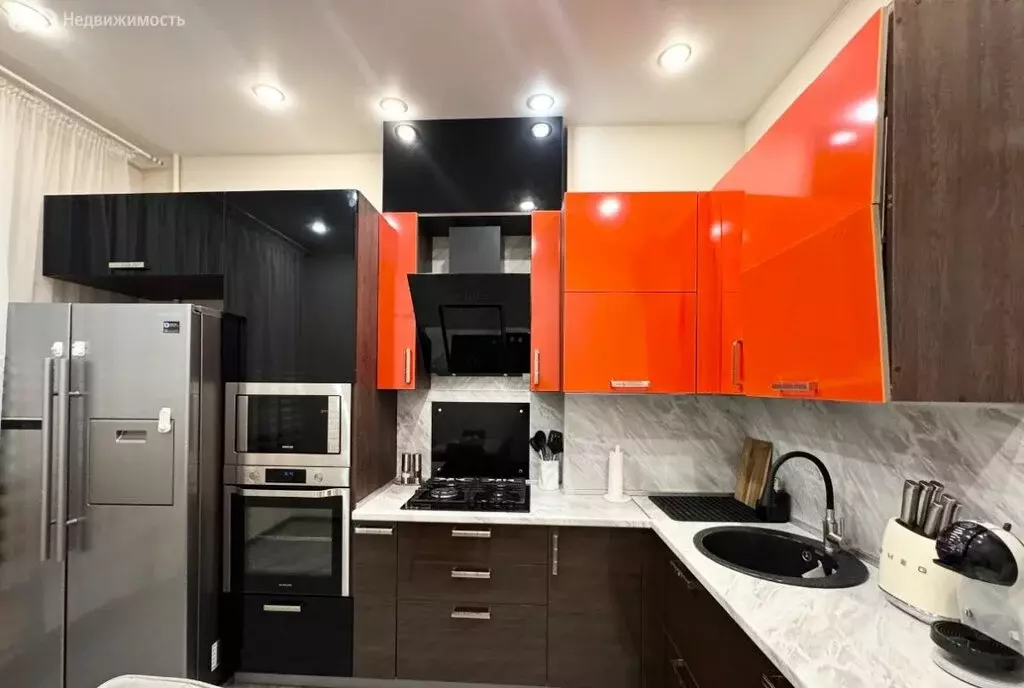 2-комнатная квартира: Мурманск, улица Шмидта, 21 (58 м) - Фото 2