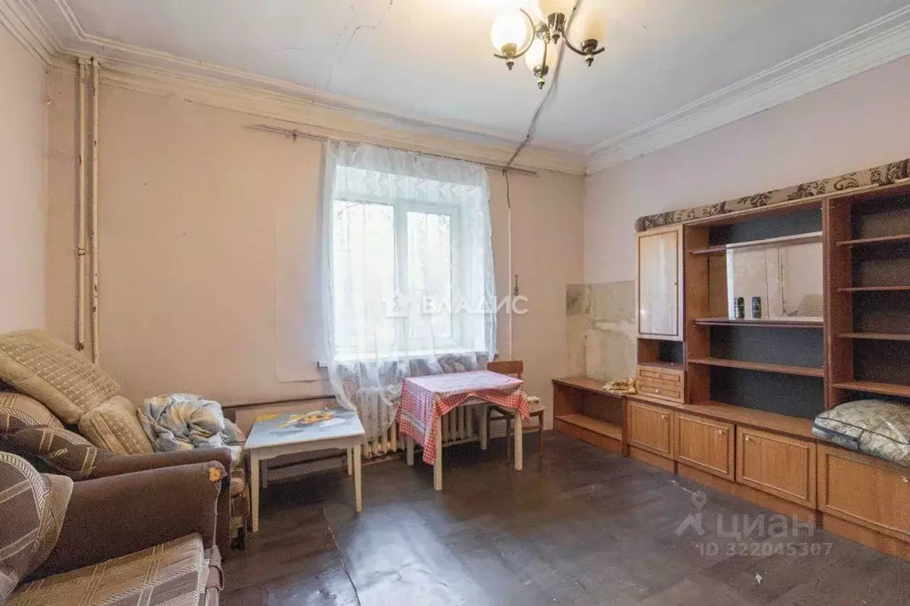 Комната Владимирская область, Владимир ул. Асаткина, 6 (18.5 м) - Фото 0