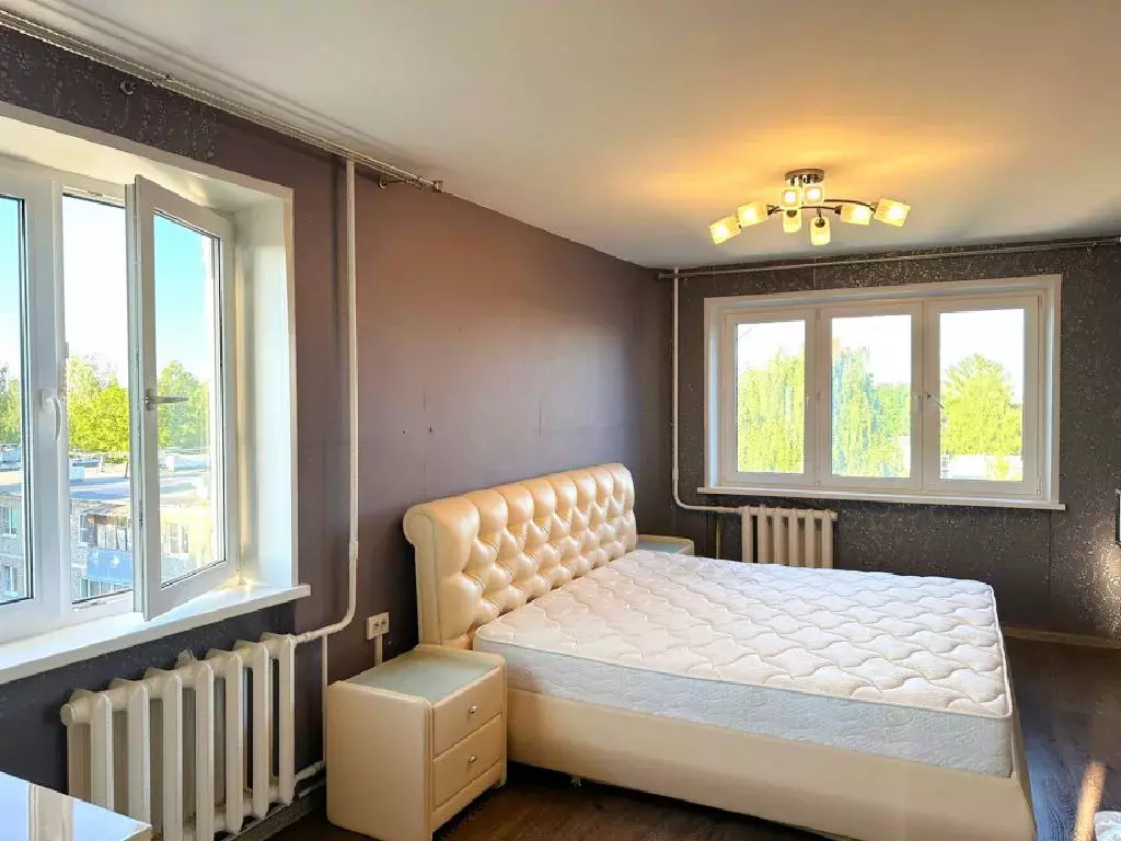 Продается 4-комнатная квартира - Фото 2