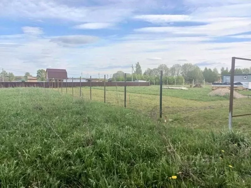 Участок в Тверская область, Кимрский муниципальный округ, д. Святье  ... - Фото 0