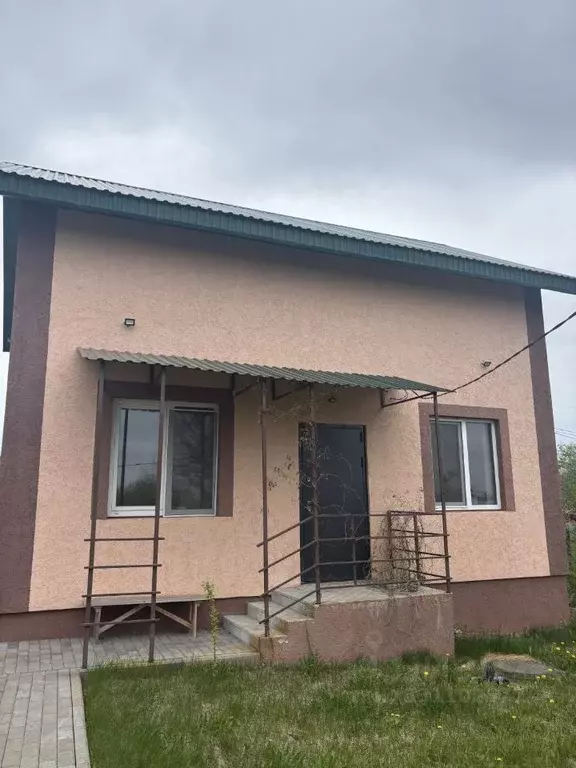 Дом в Самарская область, Волжский район, Черноречье с/пос, Черновское ... - Фото 1