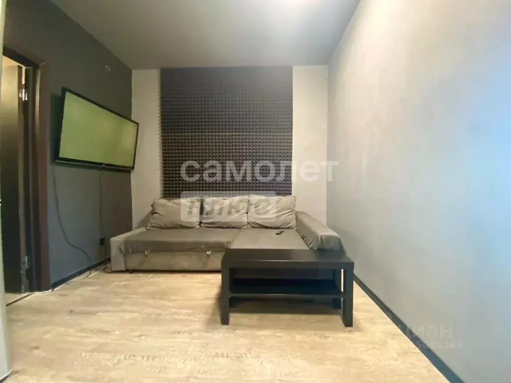 Студия Саха (Якутия), Якутск ул. Кузьмина, 26В (29.7 м) - Фото 1