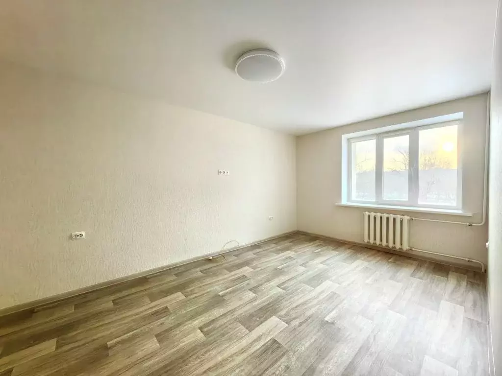 1-к кв. Оренбургская область, Оренбург Салмышская ул., 9/3 (34.6 м) - Фото 1