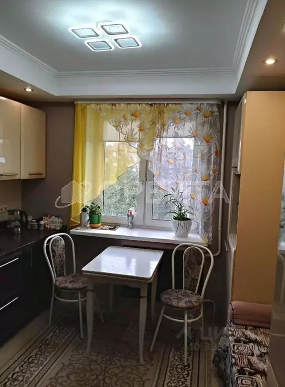 2-к кв. Тюменская область, Тюмень Ставропольская ул., 9 (50.3 м) - Фото 1