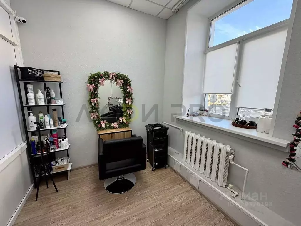 Торговая площадь в Коми, Сыктывкар ул. Орджоникидзе, 17 (8 м) - Фото 2