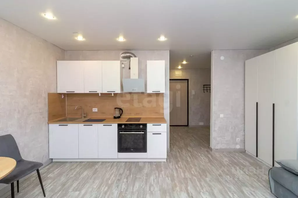 Студия Тюменская область, Тюмень ул. Газовиков, 34 (29.4 м) - Фото 1