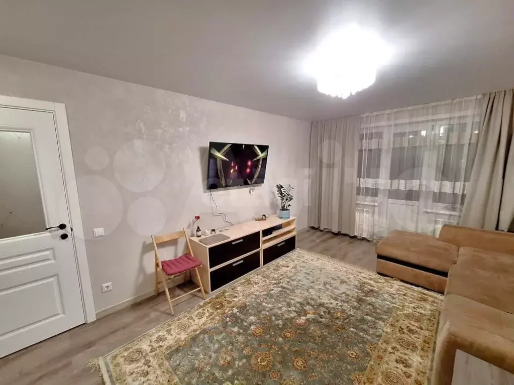 2-к. квартира, 50 м, 3/10 эт. - Фото 1